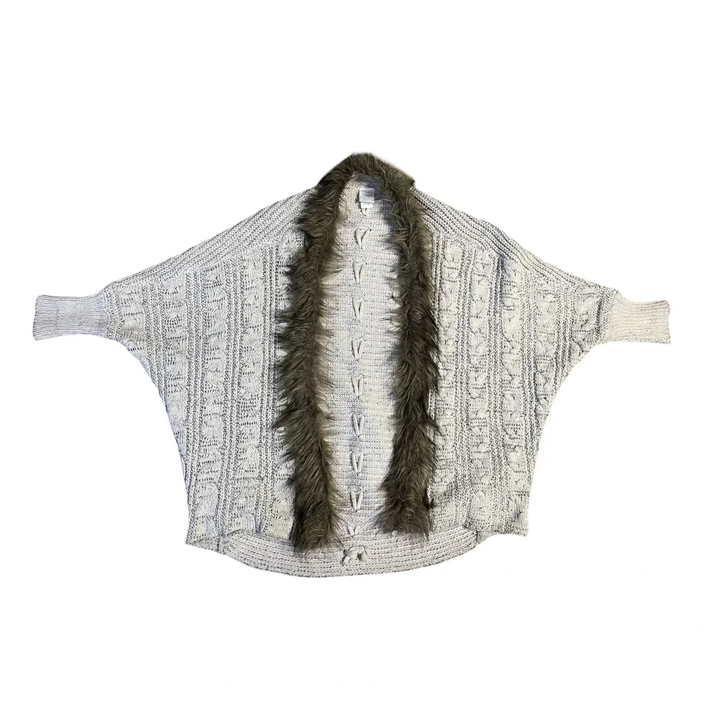 Northern Angel Anthropologie Sweater Womens Large Faux Fur Trim Batwing Cardigan